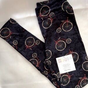 NEW!!! LuLaRoe bicycle print leggings Size OS